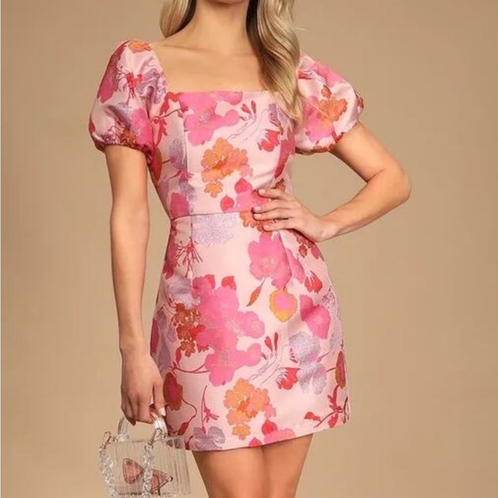 NWT Lulus Mini Floral Jacquard Puff Sleeve Dress - XS